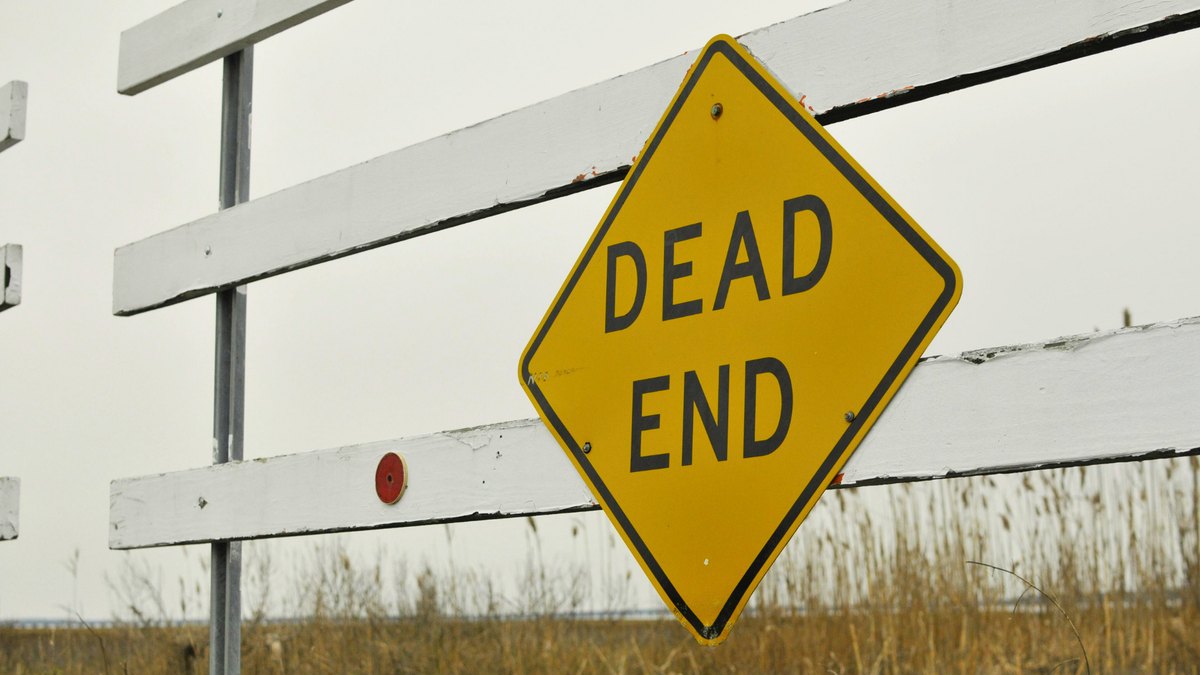 5 Warning Signs Your Sales Strategy Won't Scale Beyond $50M