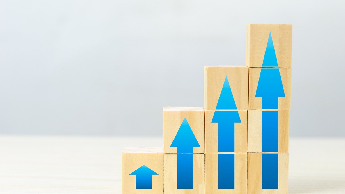 Investor Expectations vs. Sales Reality: How to Scale Without Breaking